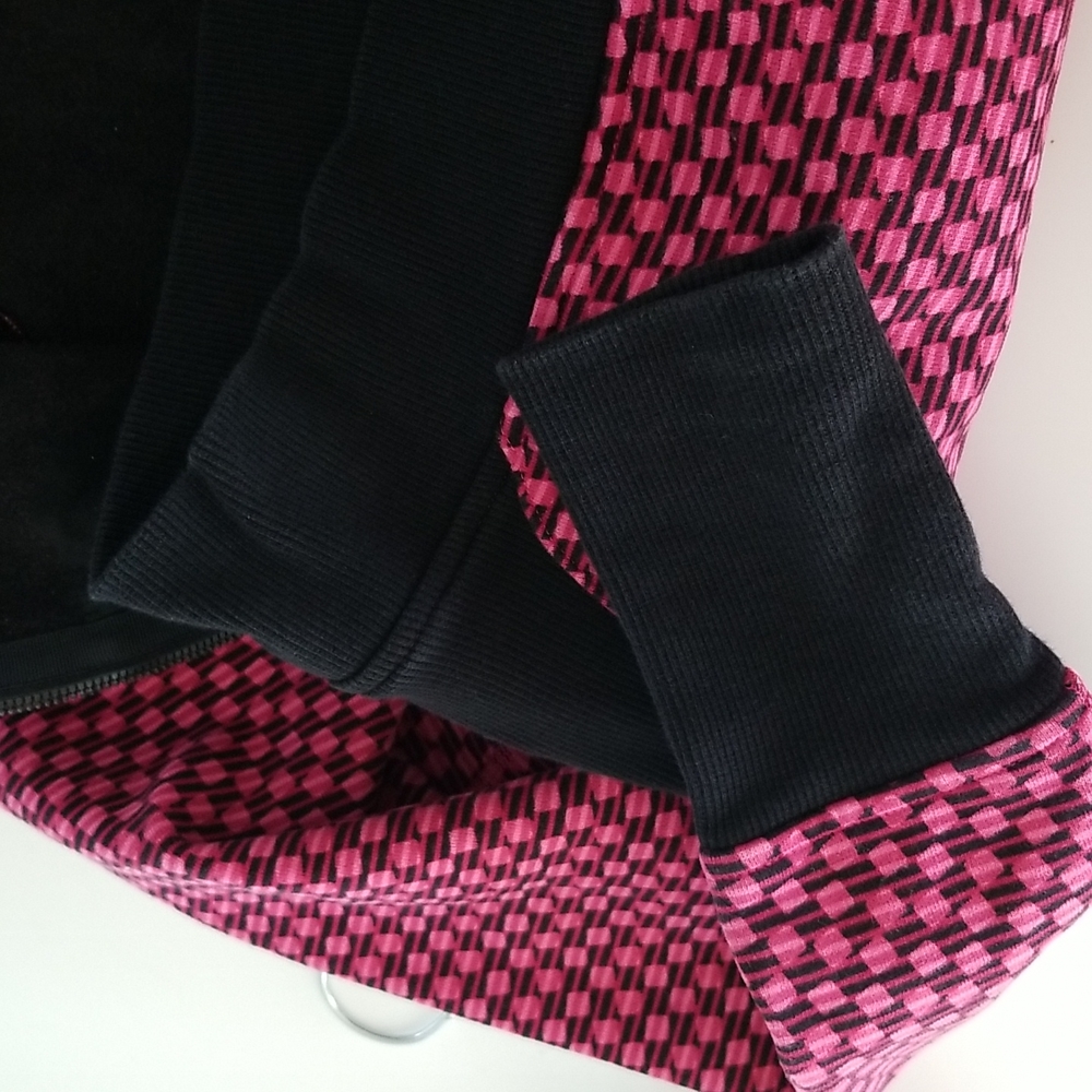 Lululemon Scuba Hoodie III, Deep Dive Berry Rumble Black / Black - Picture 8 of 9